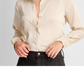 Camisa feminina de manga comprida com botões na frente, cor creme - A New Day, tamanho P