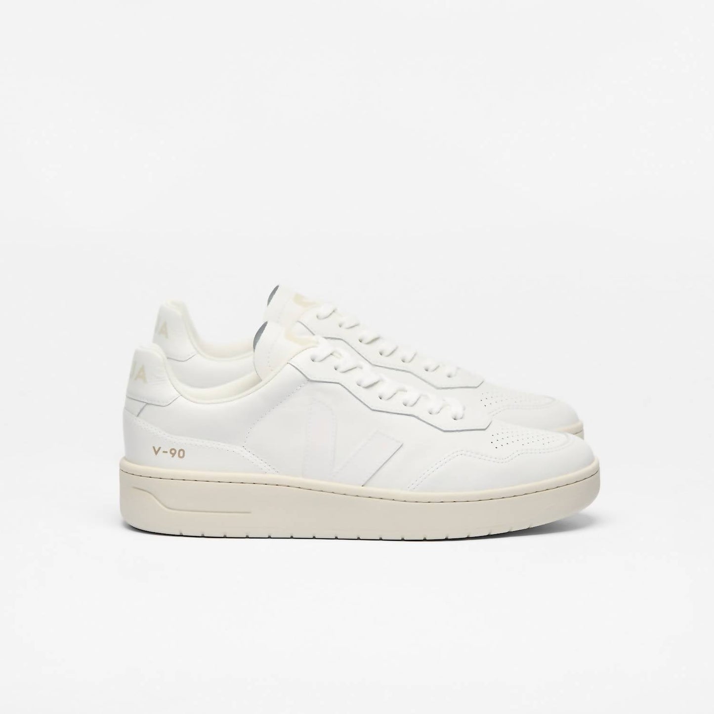 Veja - Men's V-90 Sneakers