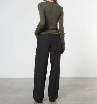 Enza Costa - PRIMEIRA CAMADA COM PUNHO V