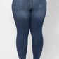Judy Blue - Spice it Up Vintage cut off Relaxed Jeans