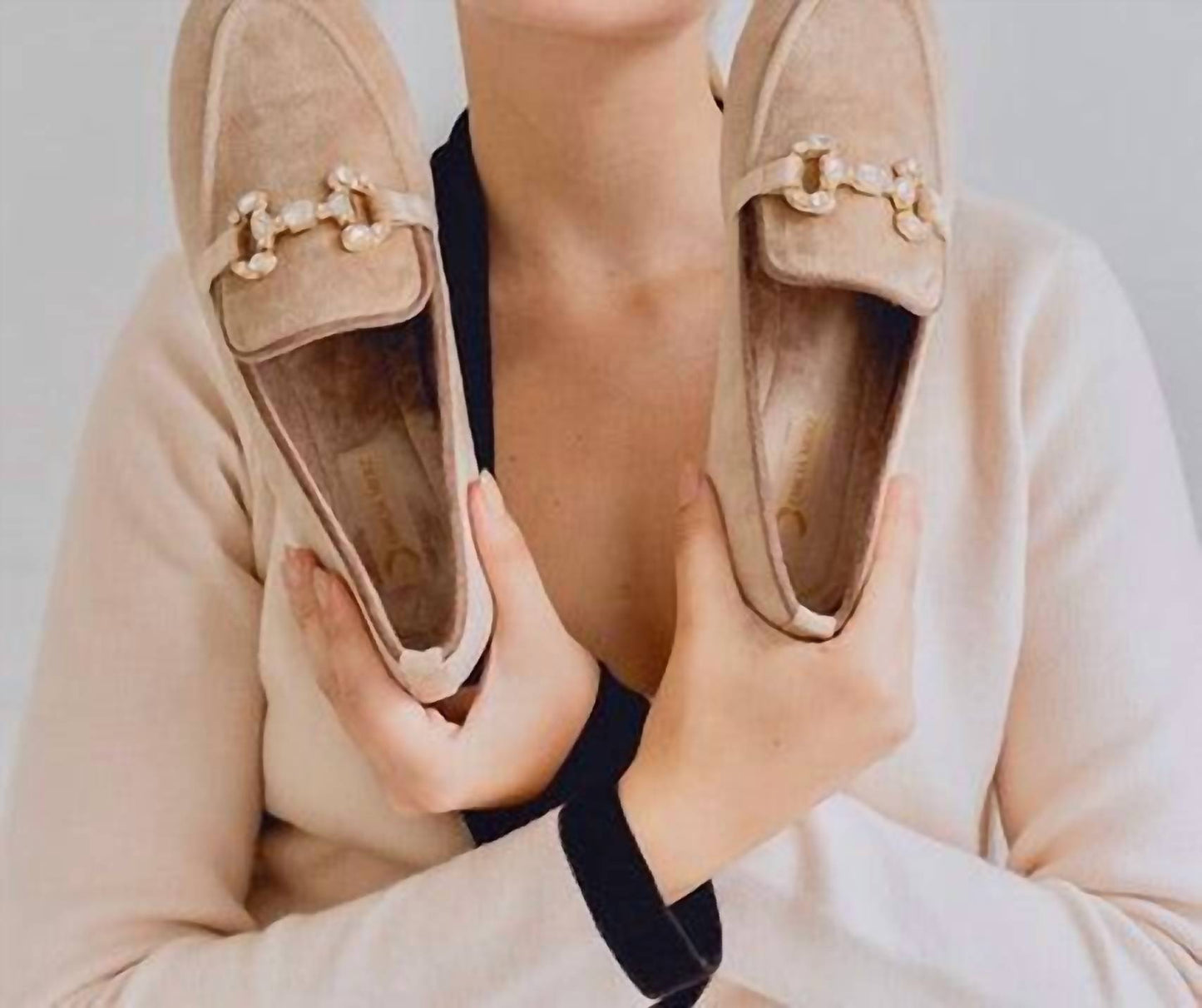 Emilia Merz - Women's Luxury Velvet Loafers