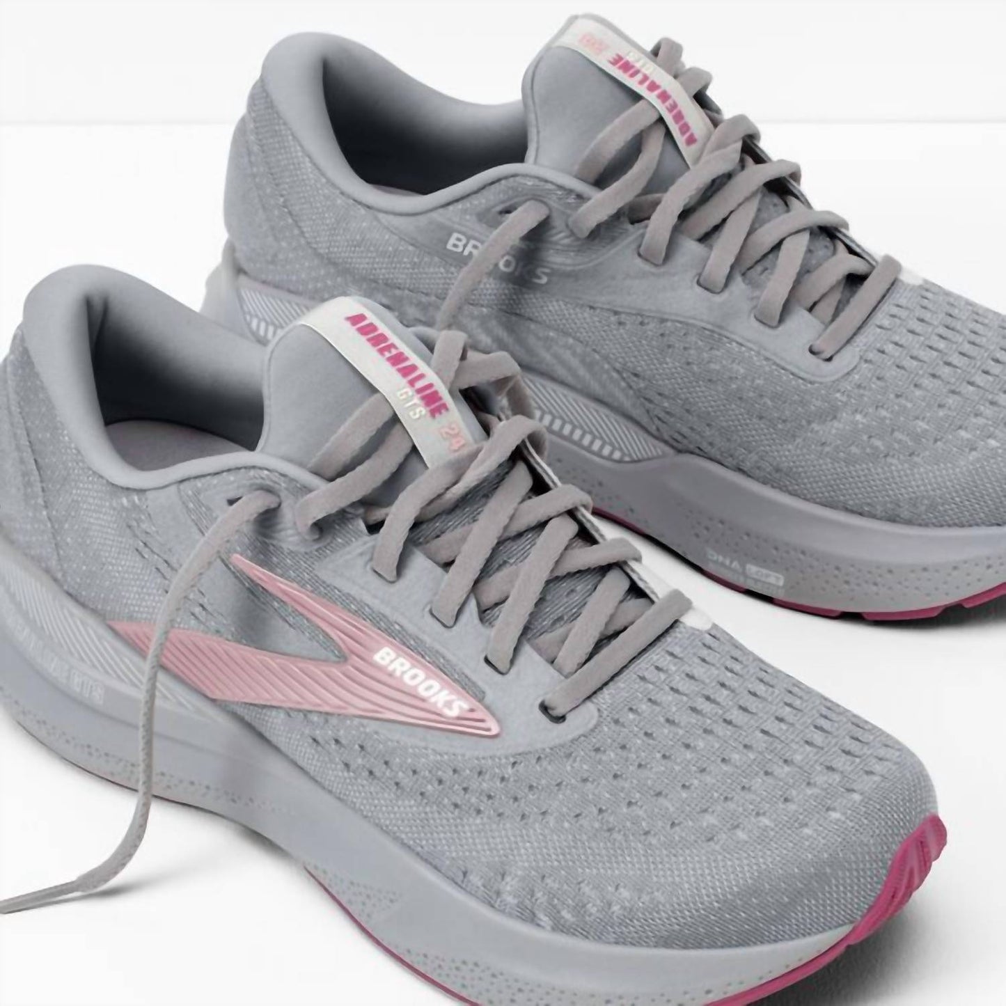 Brooks - Women's Adrenaline Gts 24 Running Shoes