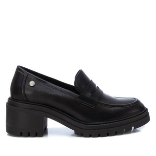 Xti - Mocassins com Detalhe de Máscara Feminina
