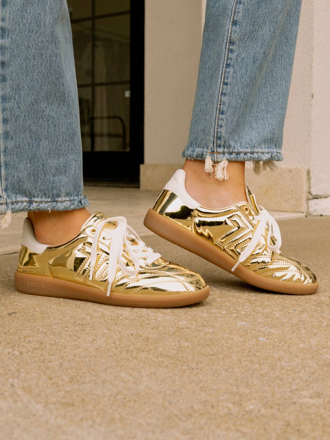 Back 70 - Women's Leather Sneaker
