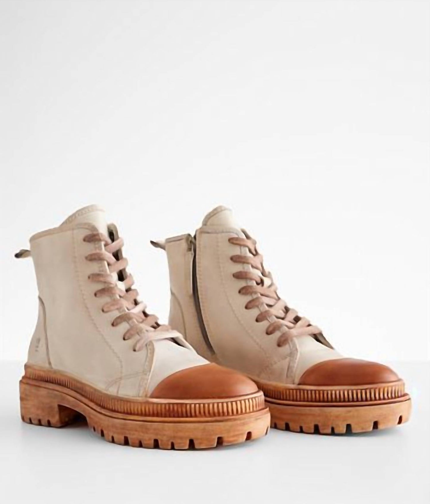 Bedstu - Women's Kinship Leather Boot