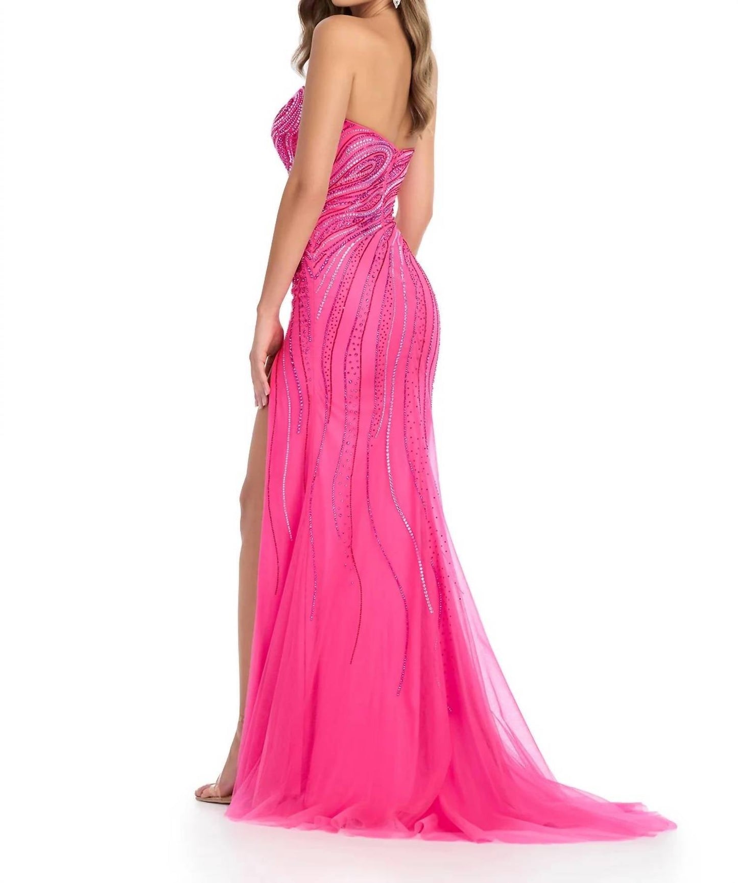 Ashleylauren - Press On Stones Sweetheart Neckline Gown