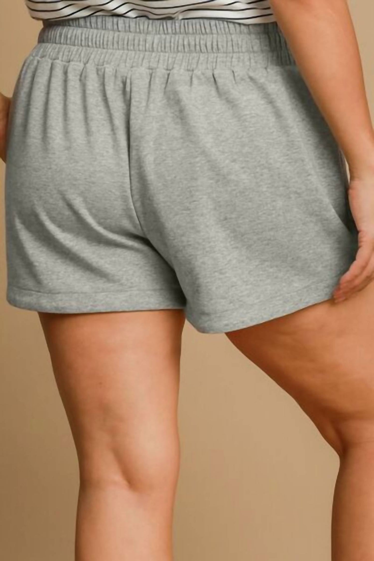 Trendsi - Women's Umgee Full Size Drawstring Sweatshorts With Pockets Plus Size