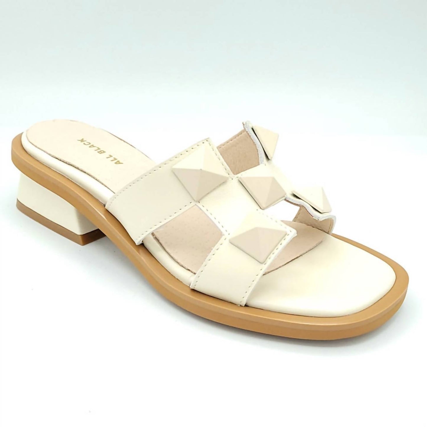 All Black - Pyramid Stud Mule
