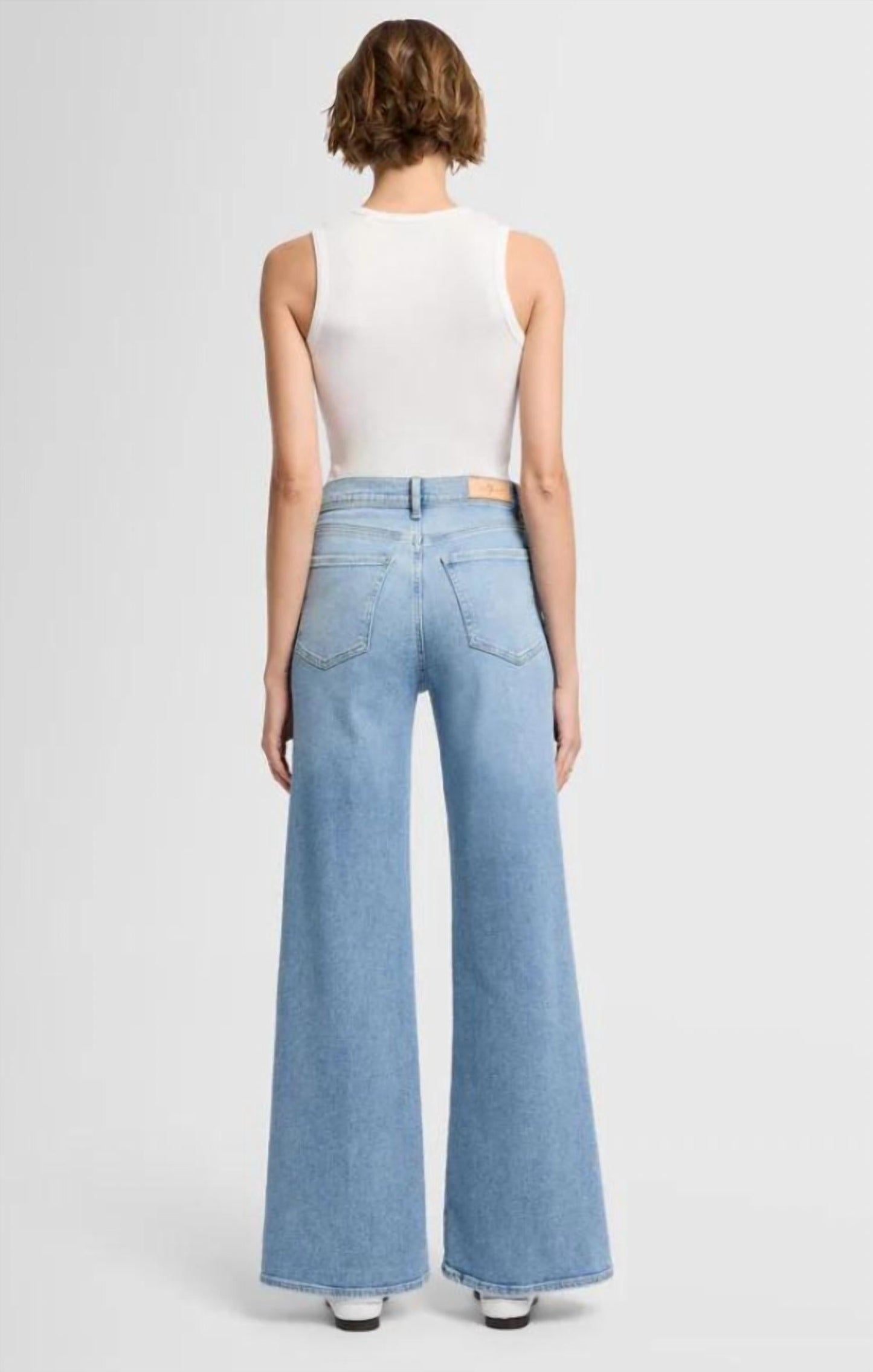 7 For All Mankind - Ultra High Rise Cropped Jeans
