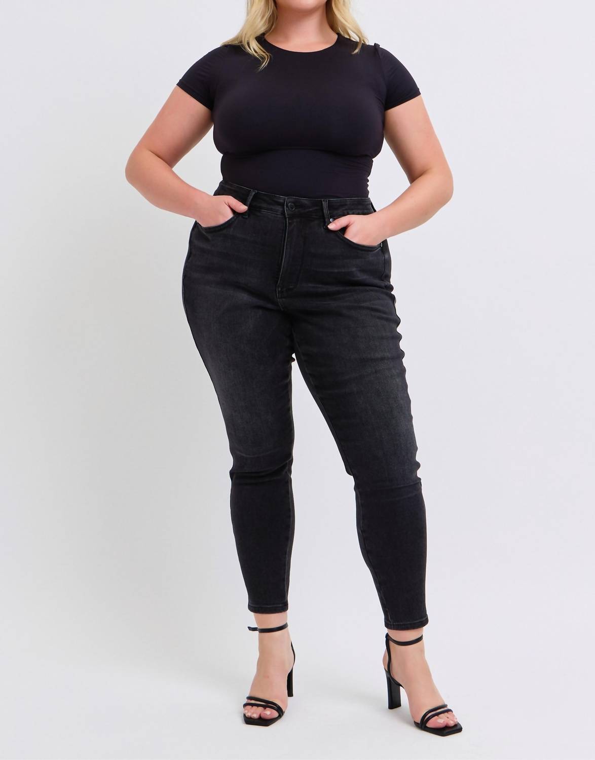 Judy Blue - City Heights Skinny Jeans - Plus