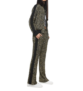 Neste dia - Calça esportiva com perna flare em jacquard