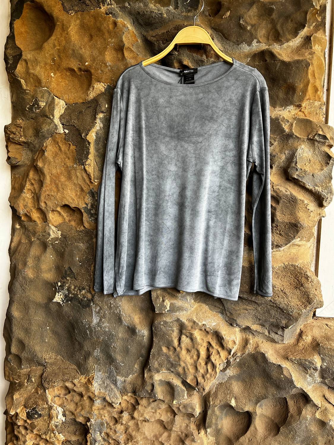 Avant Toi - Dirty Effect Long Sleeve Tee