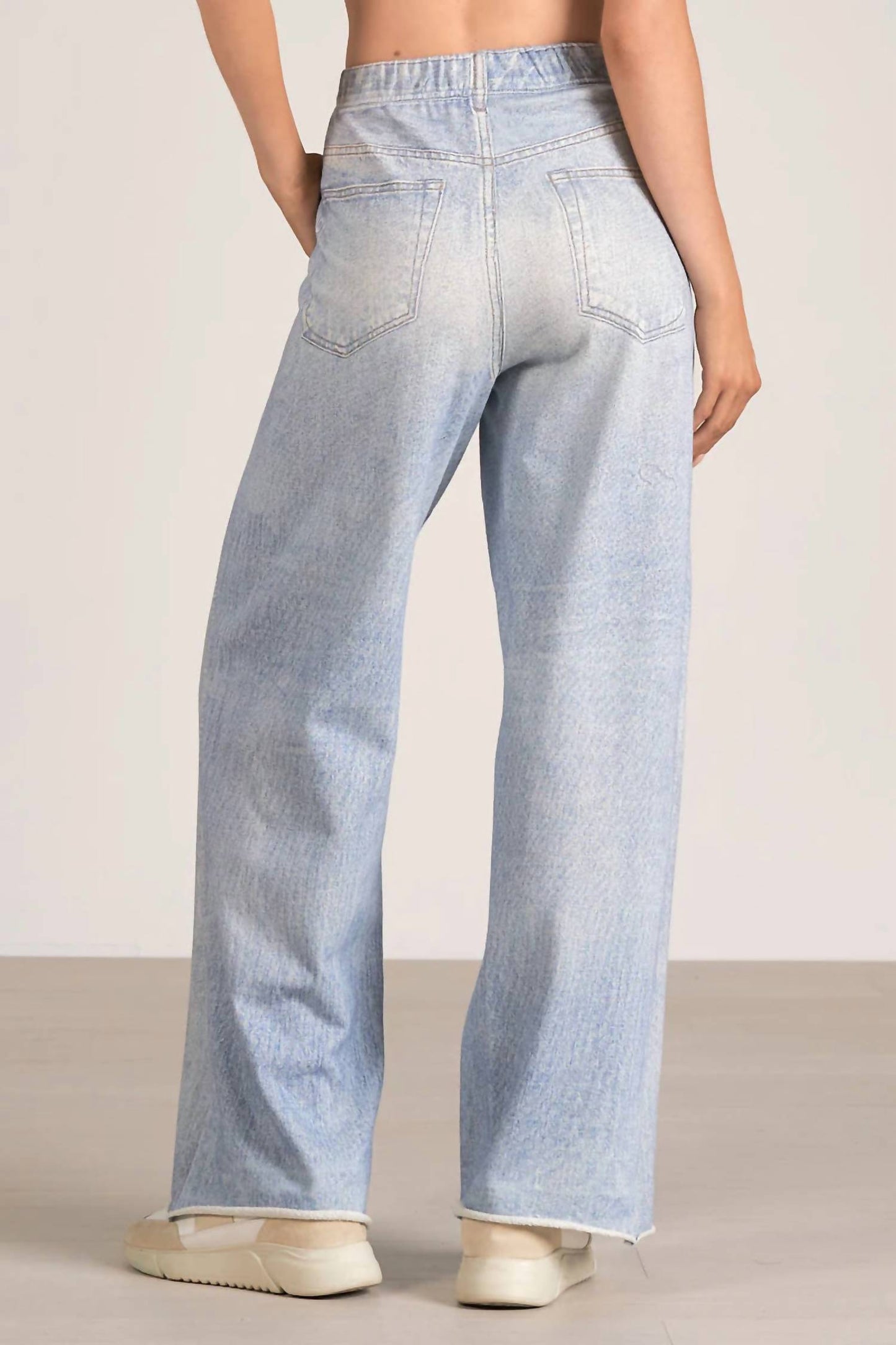 Elan - Amber Sweatpant Jeans