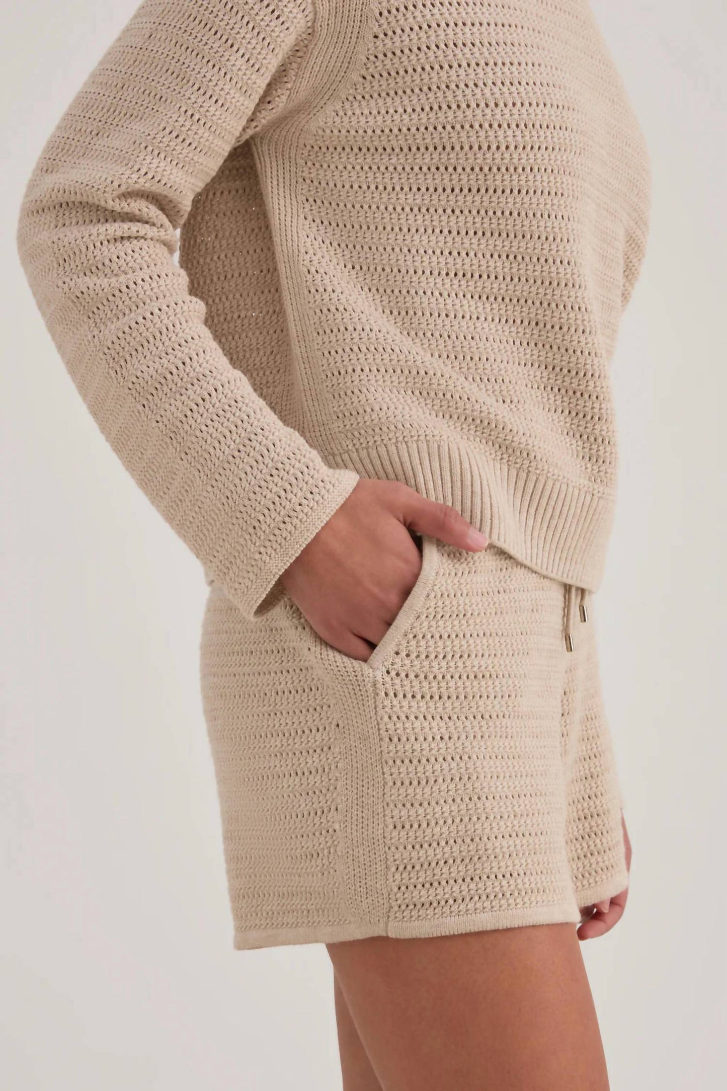 Kada - Open Knit Short