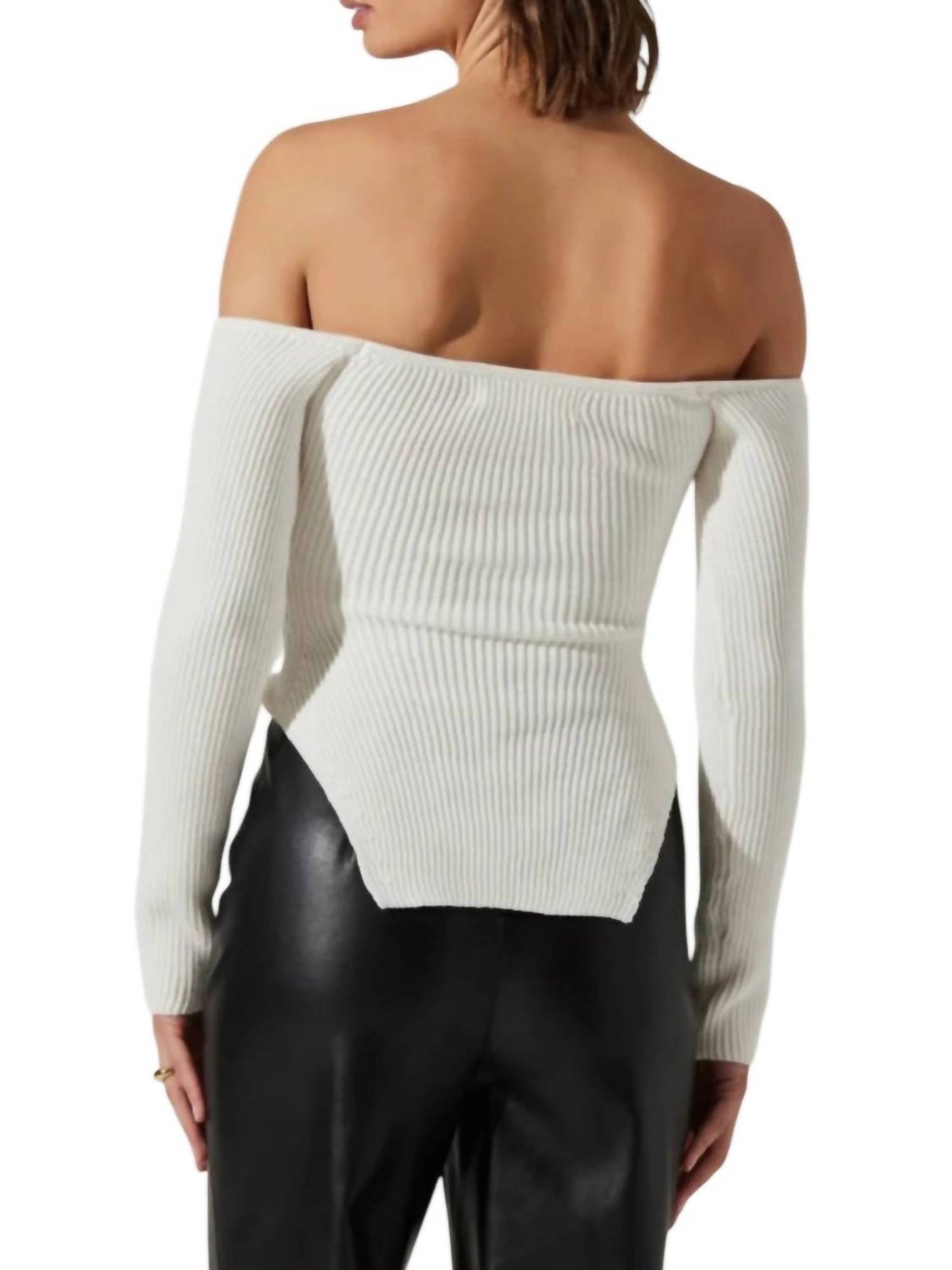 Astr - Aeralyn Sweater Top