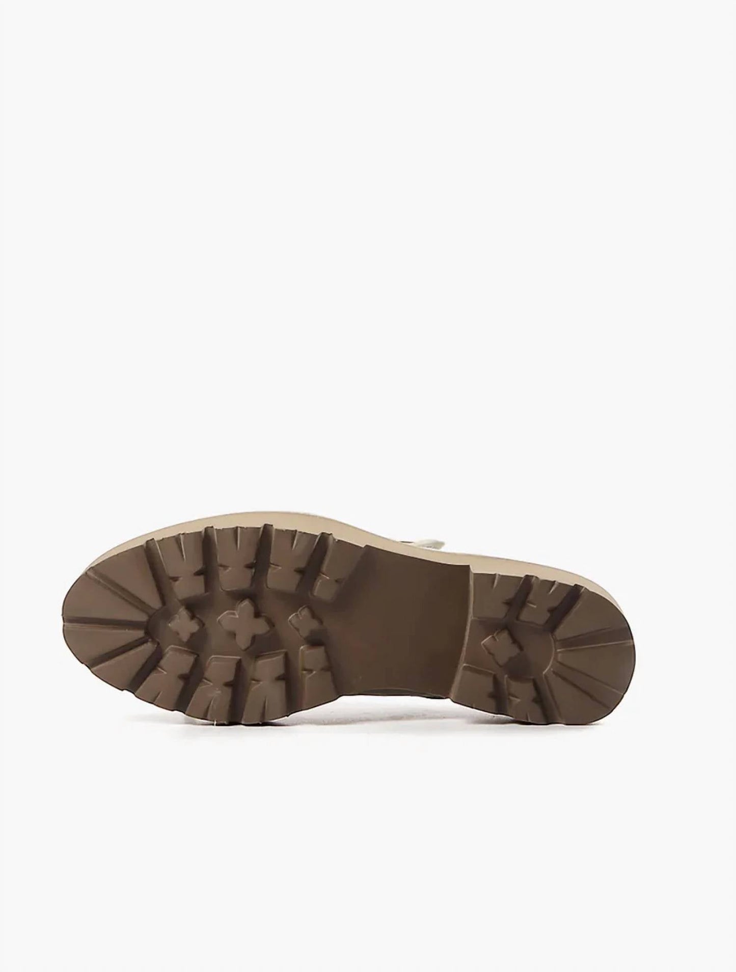 All Black - Women's Wide Pelt Lugg Loafers