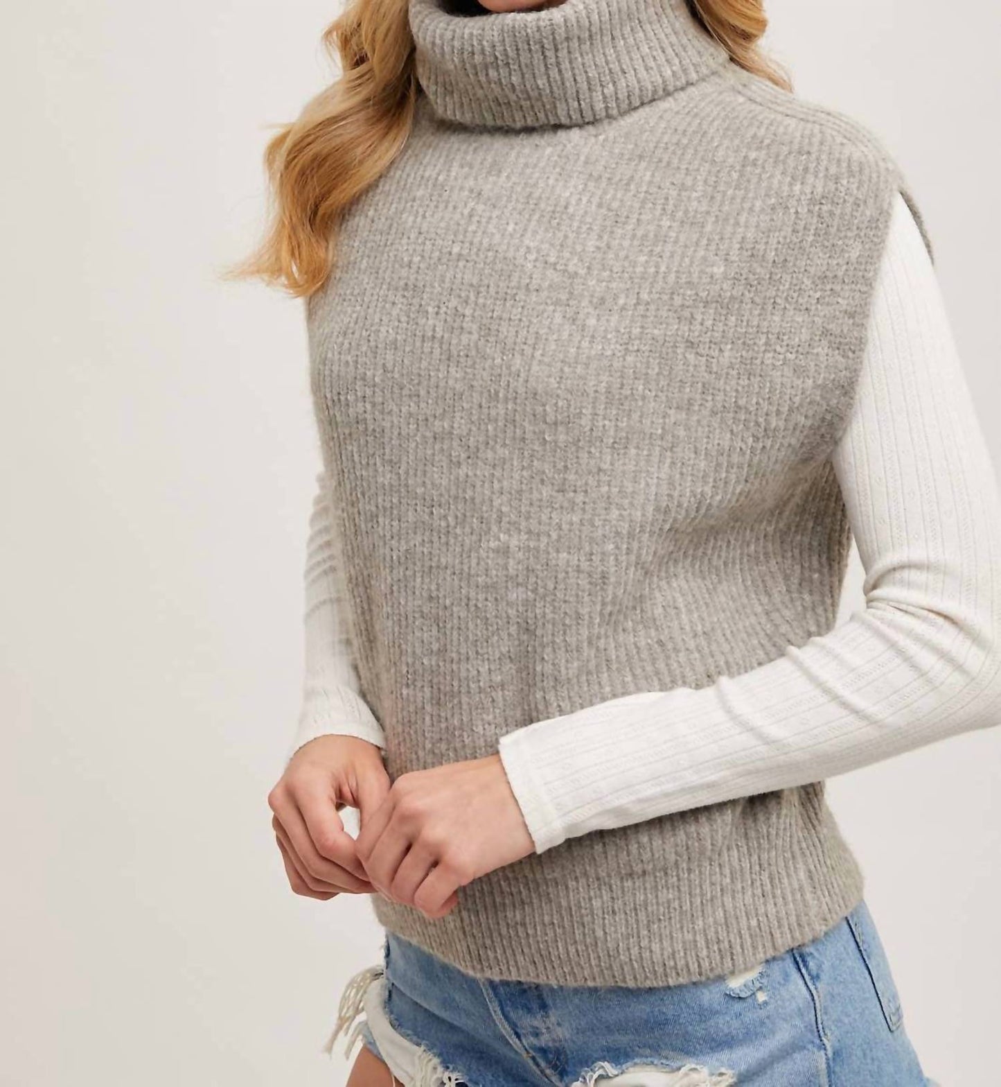 Bluivy - Cassie Turtleneck Sweater Knit Vest