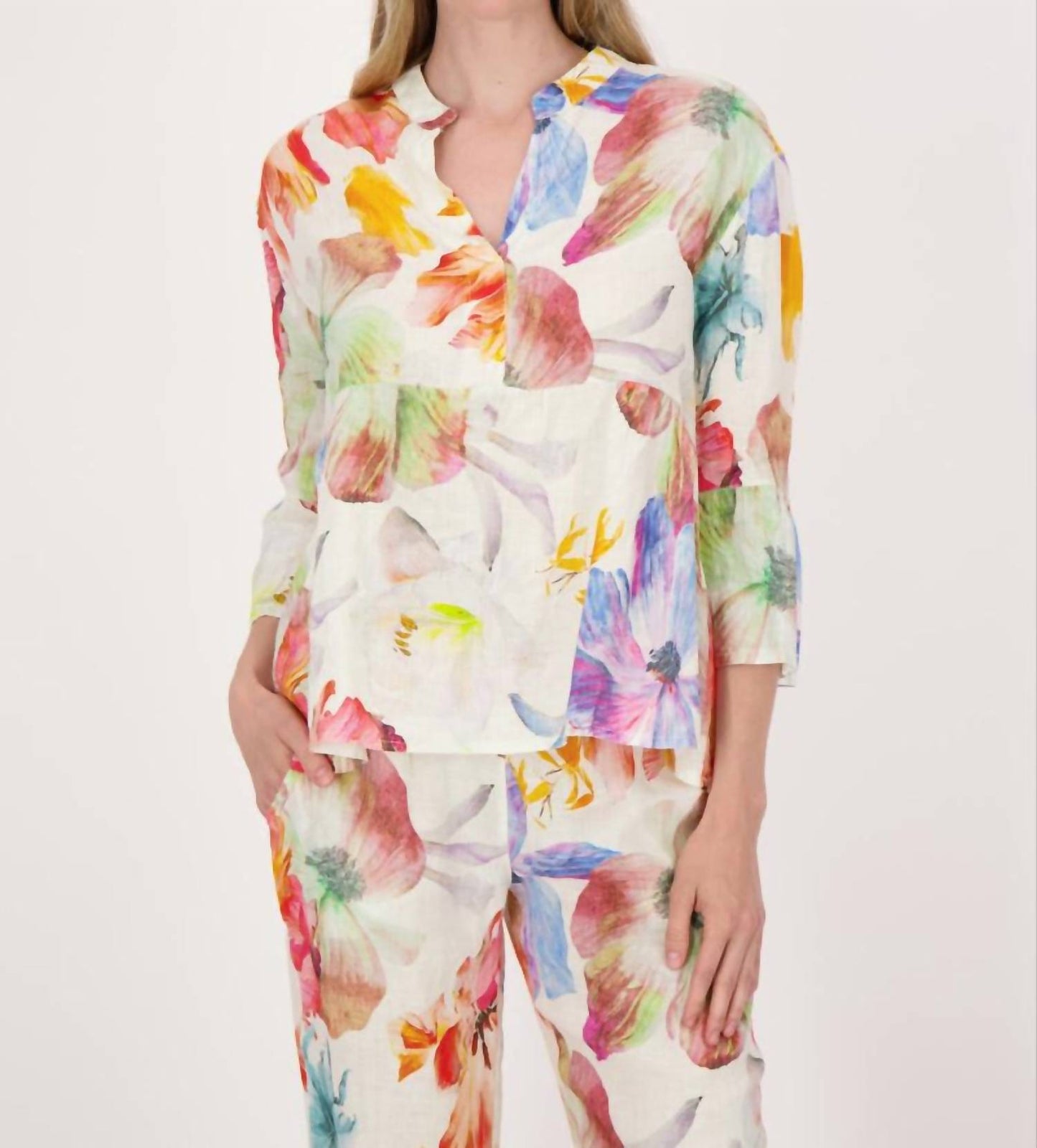 Spanner - Linen Ruffle Blouse