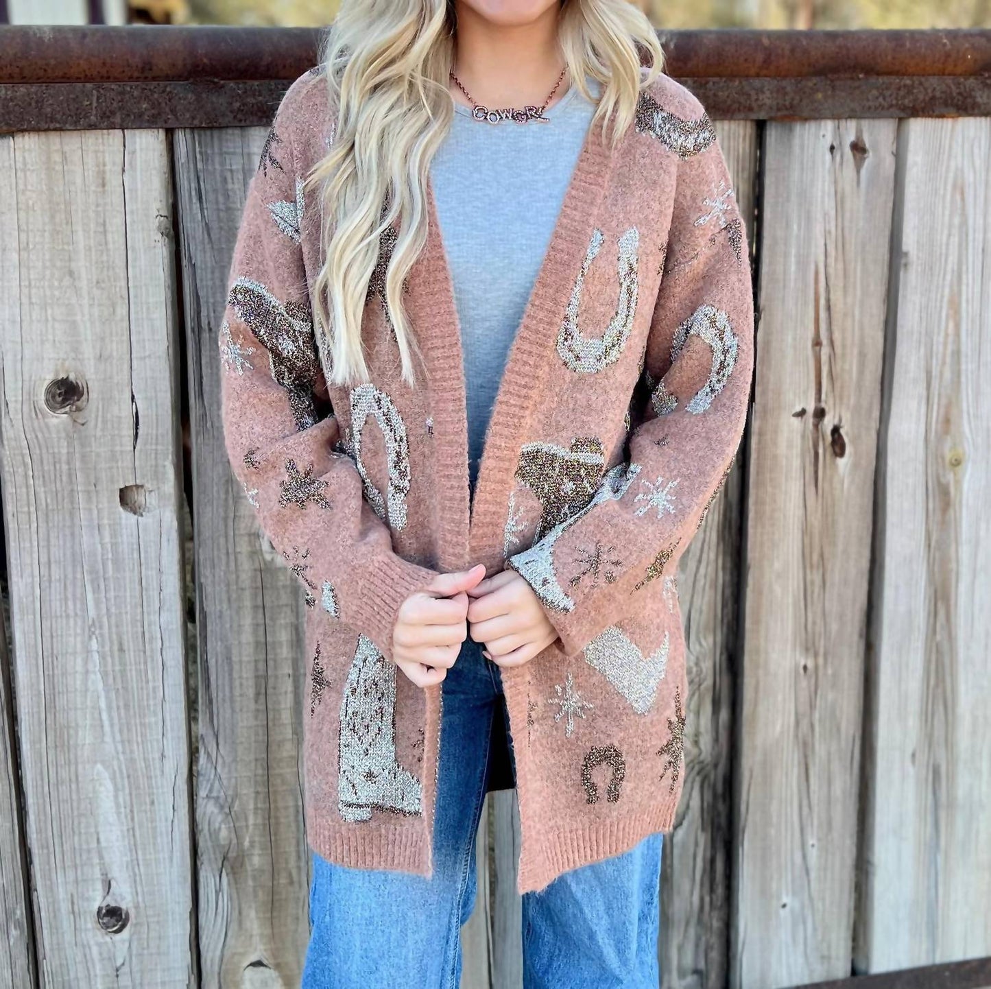 Entro - Golden Horseshoe Cardigan