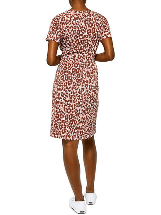 Vestido envelope falso Leota Sweetheart em Leo Coral Amêndoa, marrom