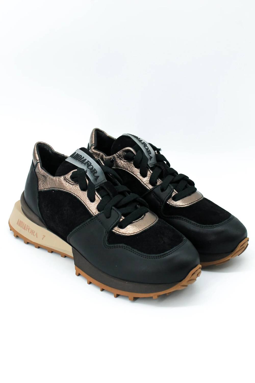 Andia Fora - Women's Ruffle Sneaker