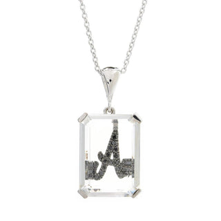 Pingente inicial de quartzo branco e diamante preto com corrente de prata esterlina 18x13 mm