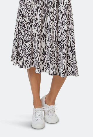 Saia Mindy Feminina Leota em Zebra Woodgrain Preto Beleza Marshmallow Grande Lord &amp; Taylor Branco