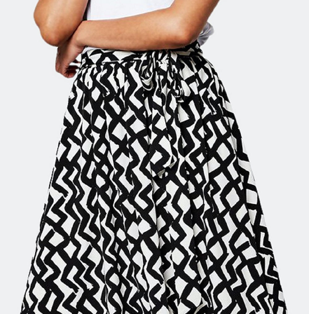 Saia Mindy Feminina Leota Branca Tamanho Grande