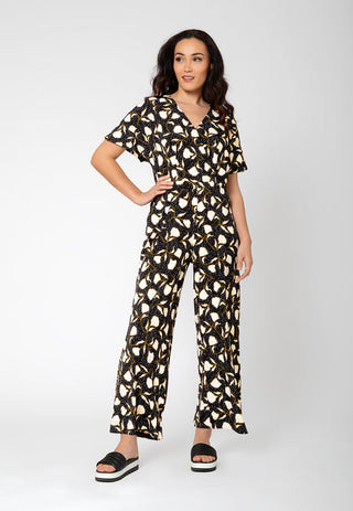 Macacão Leota Feminino Ruby Manga Curta Preto