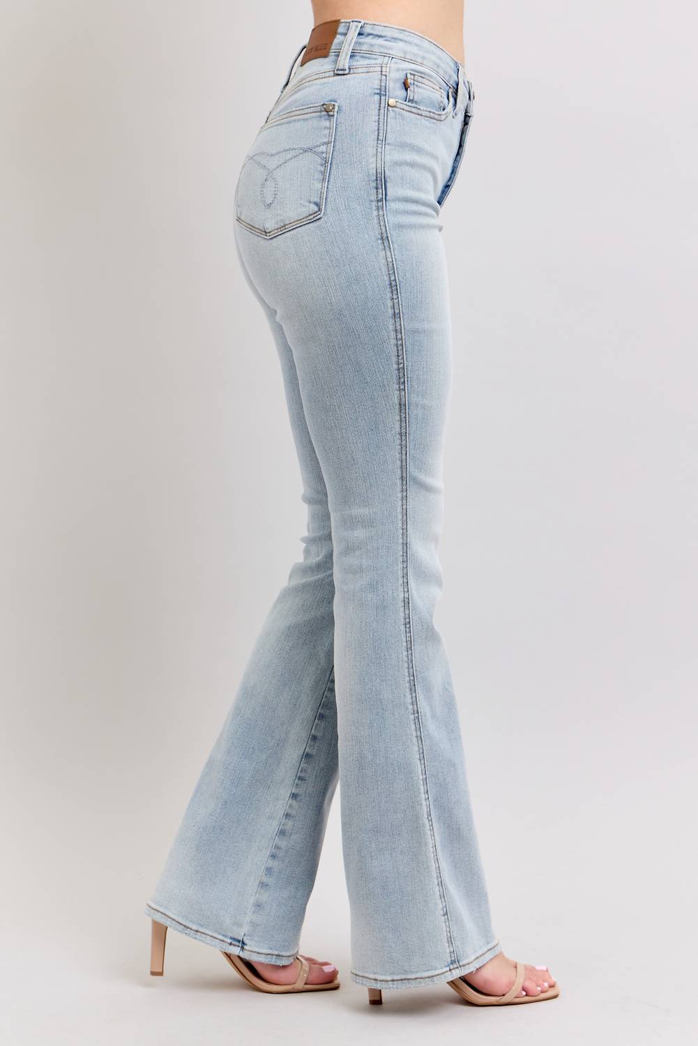 Judy Blue - Tummy Control Bootcut Jeans