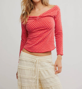 Free People - Top com ilhós Gia