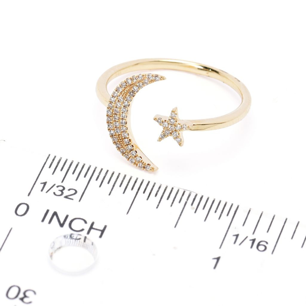 Anel de ouro 14K com diamantes de 0,14ctw e lua e estrela da Sabrina Designs, 1,9 gramas