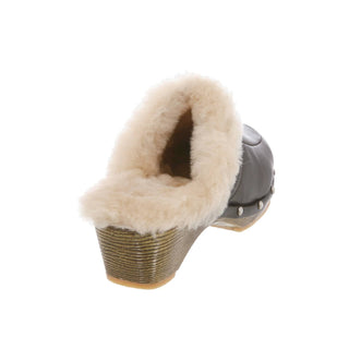 Cloud Nine - Tamanco de couro feminino Monica