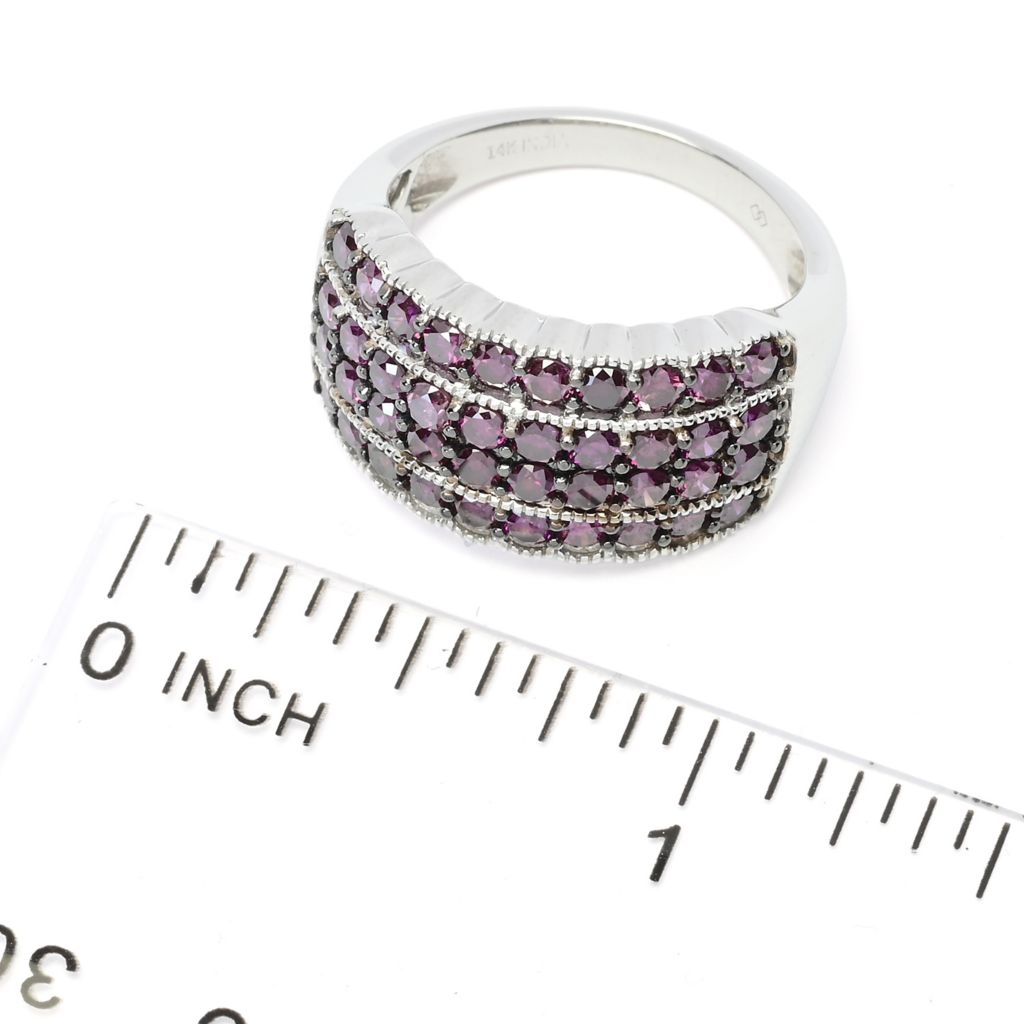 Anel Diamond Treasures em ouro branco 14K com diamante roxo de 1,90 quilates e 4 fileiras