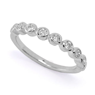 Anel de prata esterlina Diamond Treasures com 9 pedras e engaste de 0,34 quilates e diamantes
