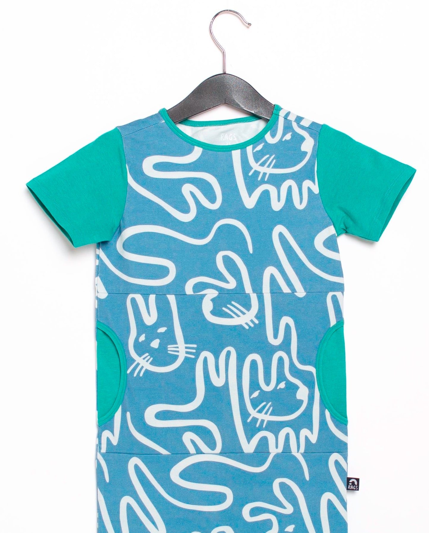 Macacão infantil de manga curta com bolso peek da RAGS Apparel, azul, tamanho 12-18 meses