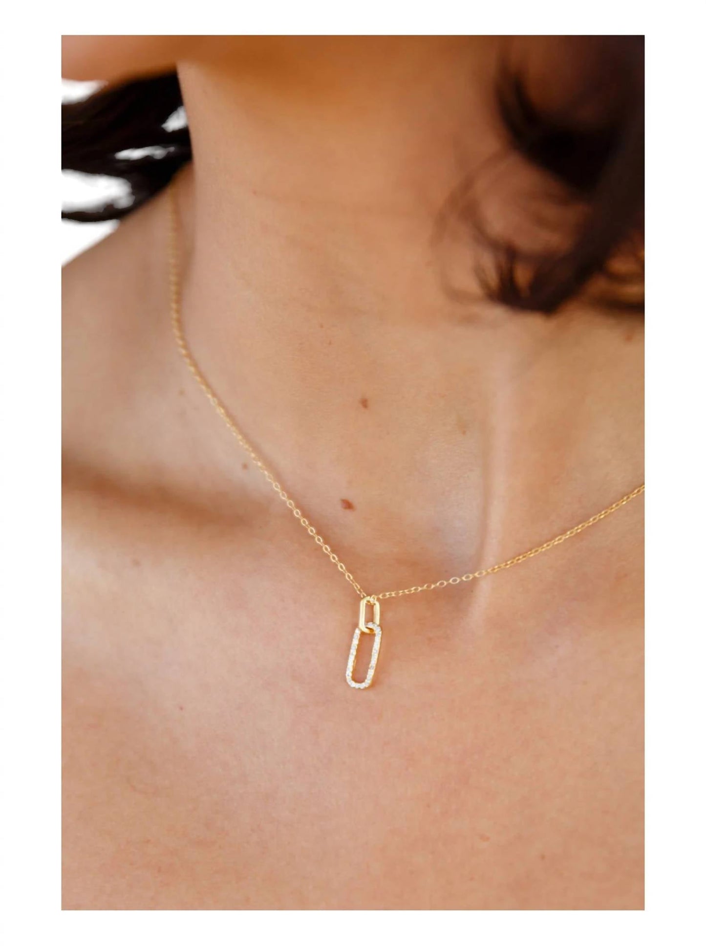 123 Amore - Women's Hooked on You Necklace
