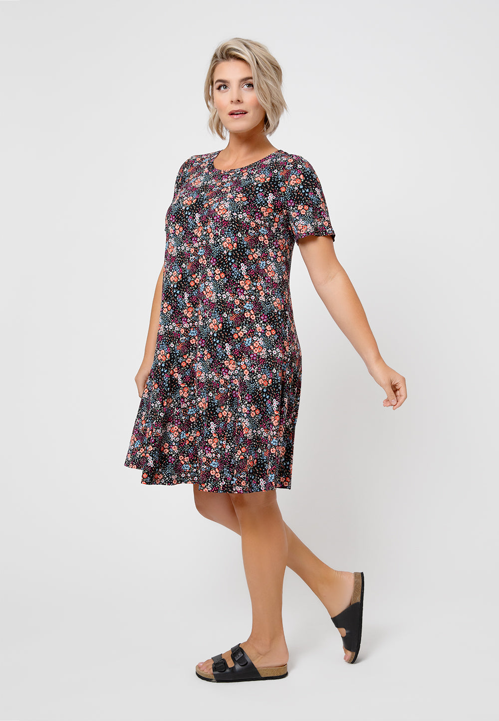 Vestido Serenity Feminino Leota em Confete Floral (Curvo)