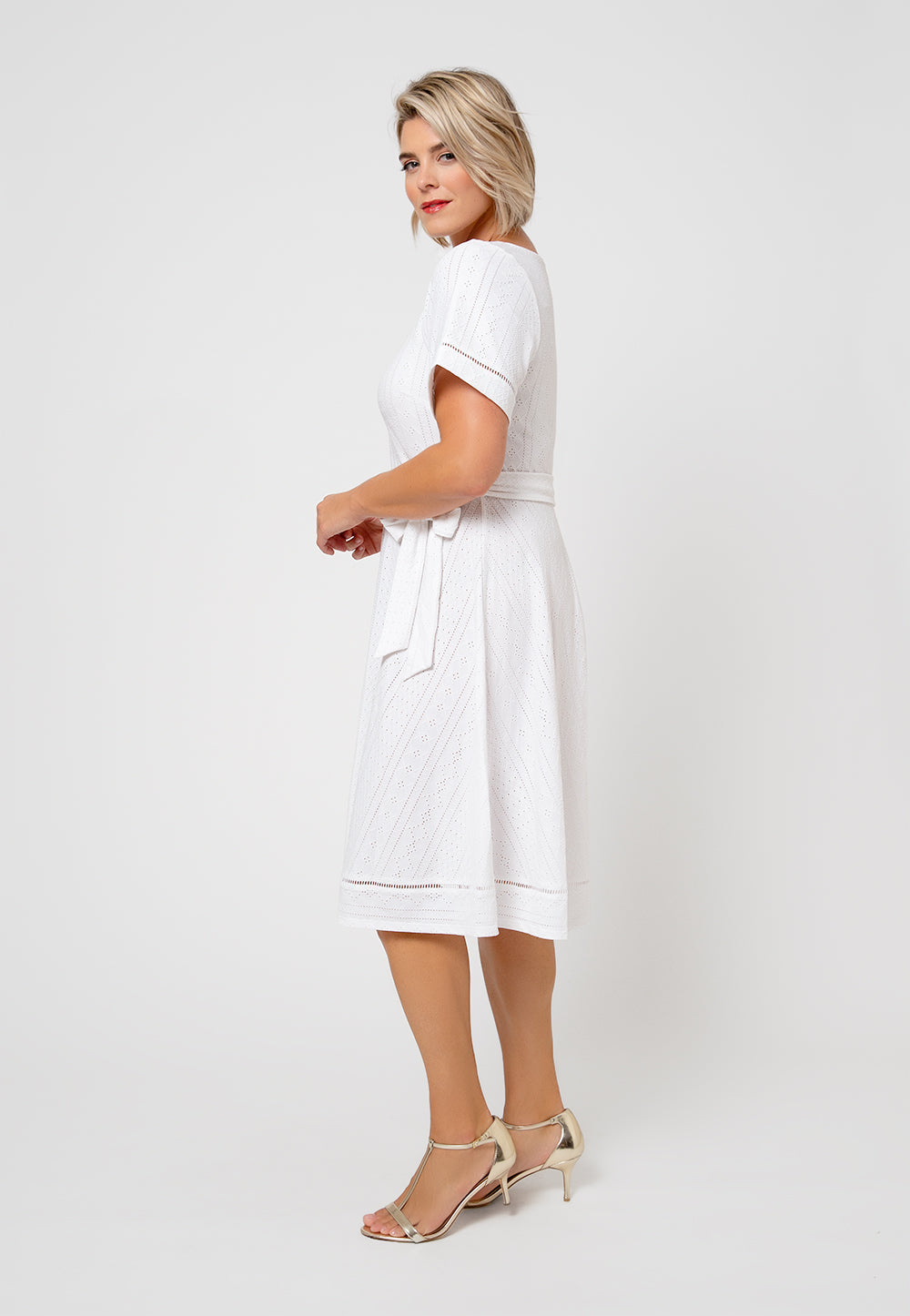 Vestido de malha com ilhós Genesis para mulheres Leota, branco, tamanho 1X