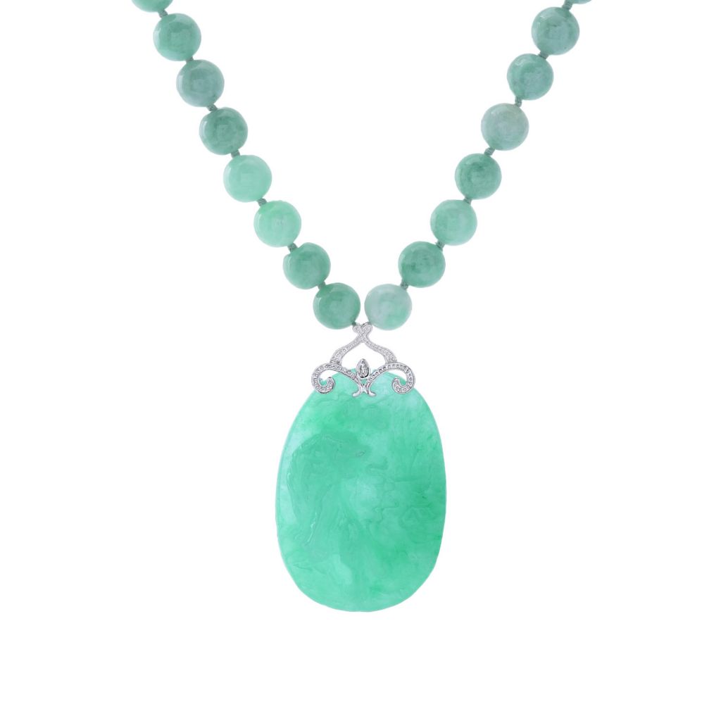 Pingente de jade de tigre esculpido com colar de contas de jade da Far East Jewelry