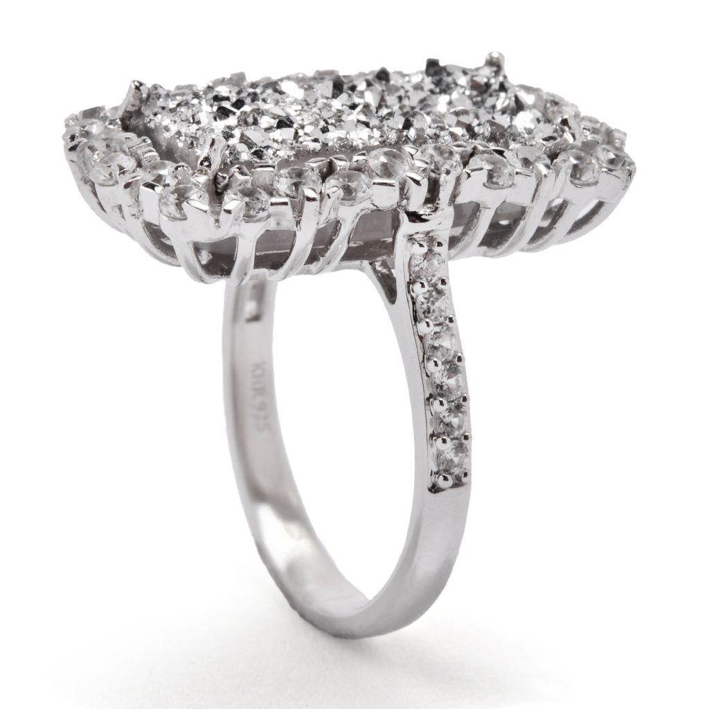 Anel alongado MUSE em prata esterlina 18x9 mm com drusa e zircônia branca