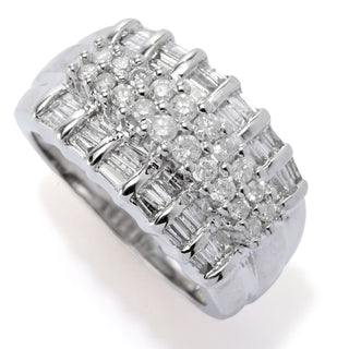 Anel de diamante redondo e baguete em ouro branco 14K, 1,00ctw, 7,3 gramas
