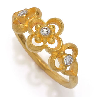 Anel de filigrana triplo quadrante com detalhes em diamante acetinado em ouro 24K Cevherun
