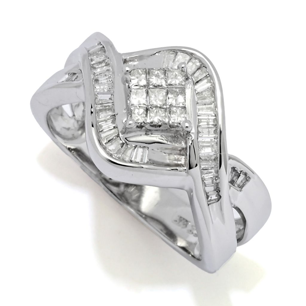 Anel de diamante princesa e baguete em ouro branco 14K de 0,50ctw