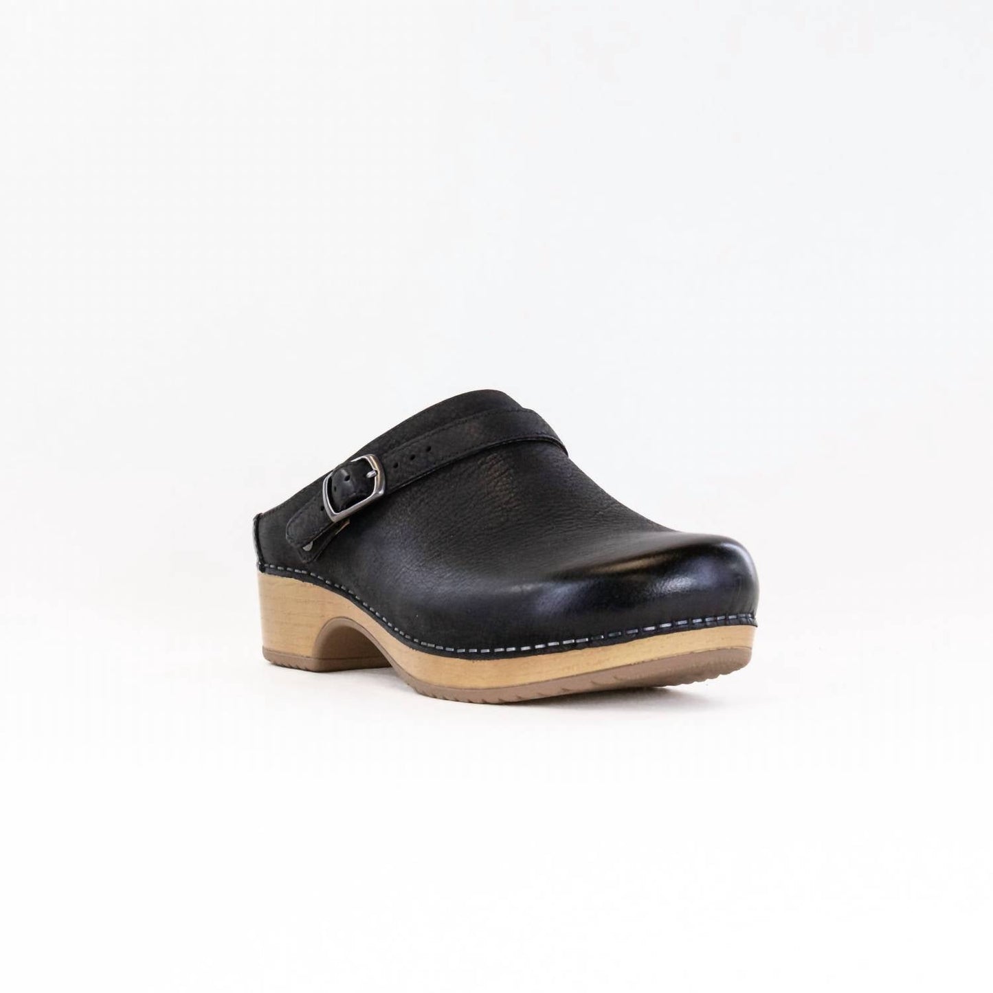 Dansko - Women's Berry Clogs