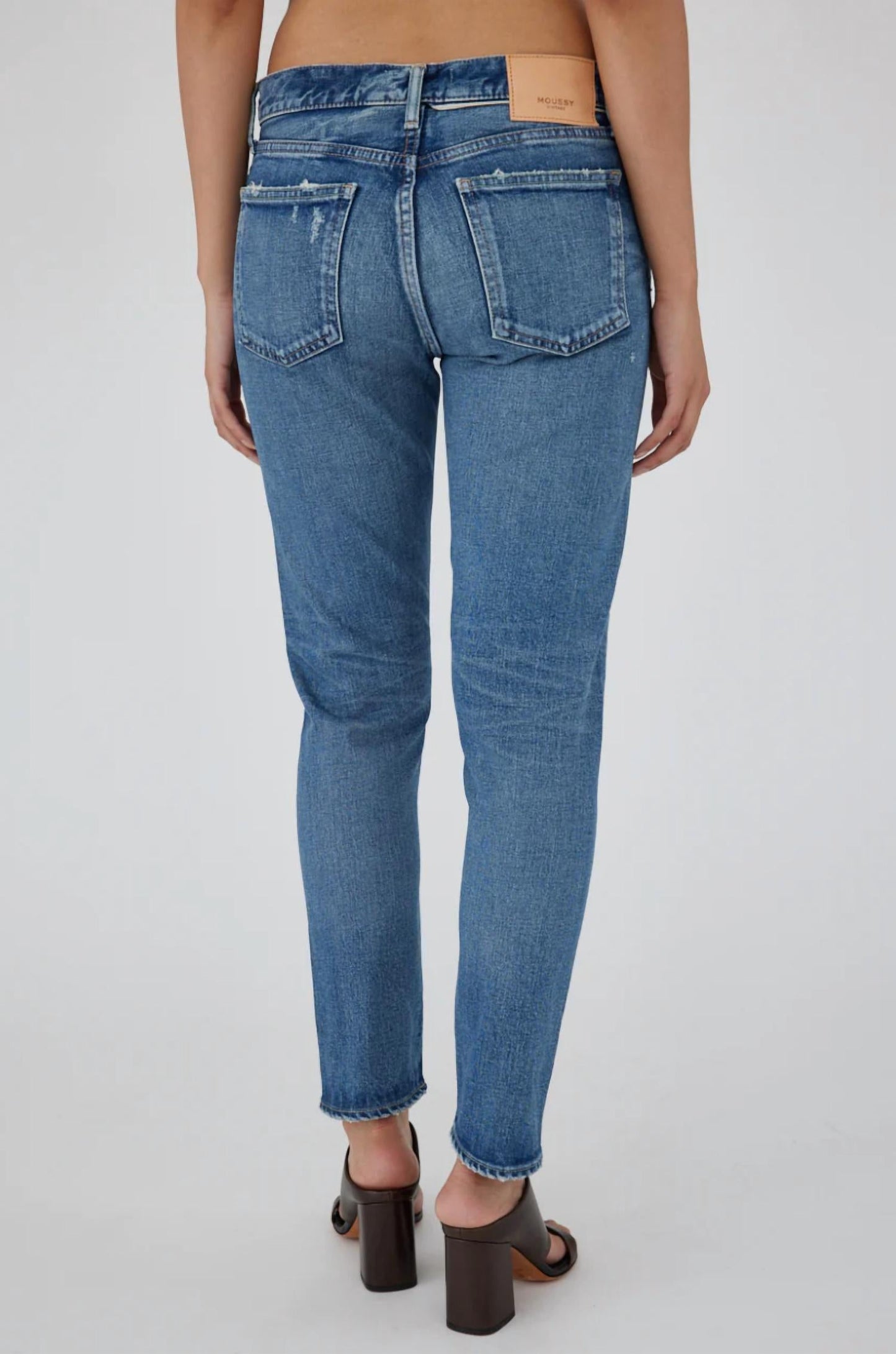 Moussy - Vintage Avenal Tapered Mid Rise Jeans