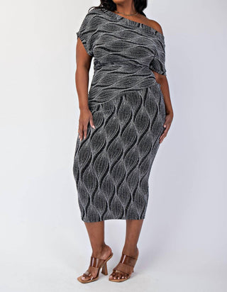 The Curve La - Plus Size Glitter Knit Off Shoulder Knit Midi Dress