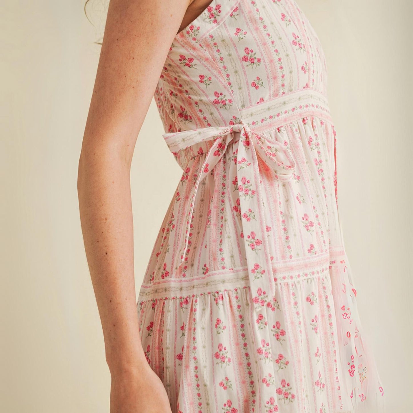 &Merci - Ivory Floral Side Bow Coquette Midi Dress