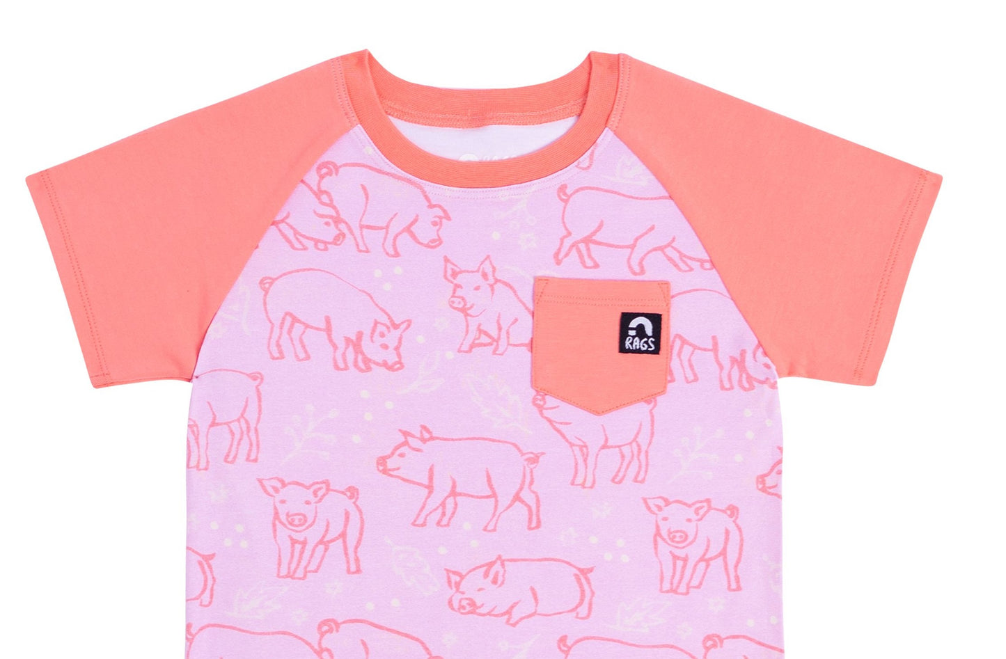 Camiseta infantil RAGS Apparel manga curta raglan com bolso arredondado rosa tamanho 2T