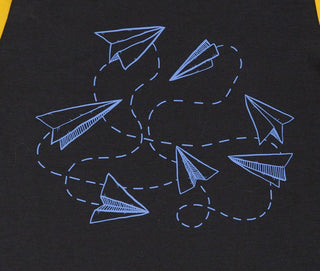 Camiseta infantil RAGS Apparel manga curta enrolada preta tamanho 2T